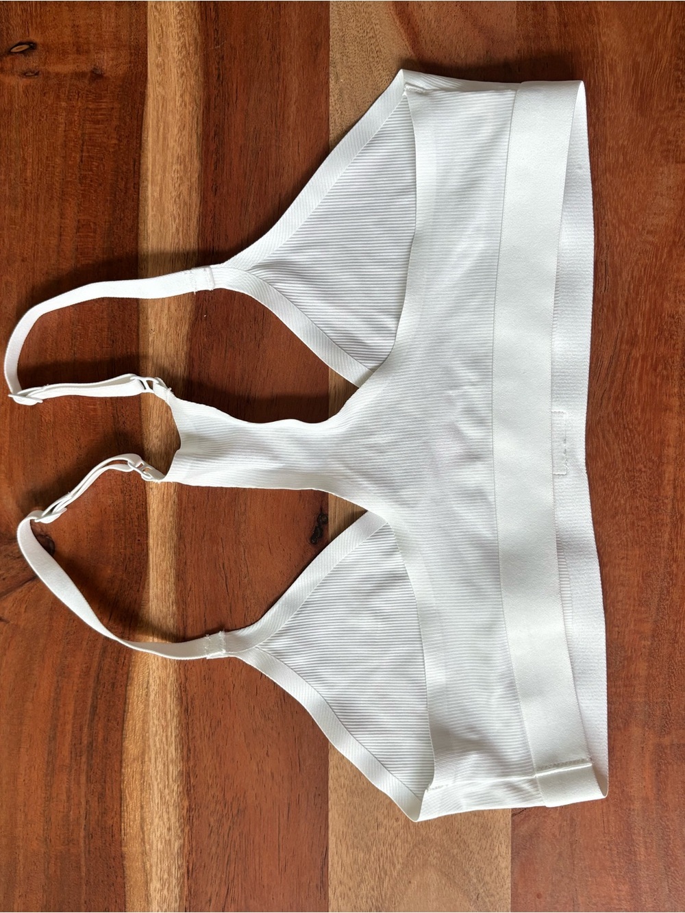 SKIMS White Ribbed Plunge Bralette - Picture 2 of 4
